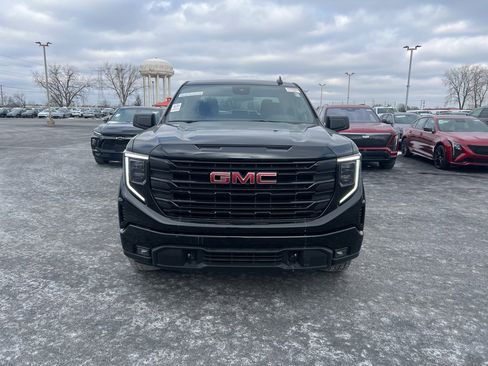 Used 2024 GMC Sierra 1500 Elevation image 7