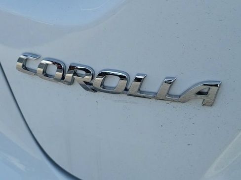 Used 2024 Toyota Corolla LE FWD image 7