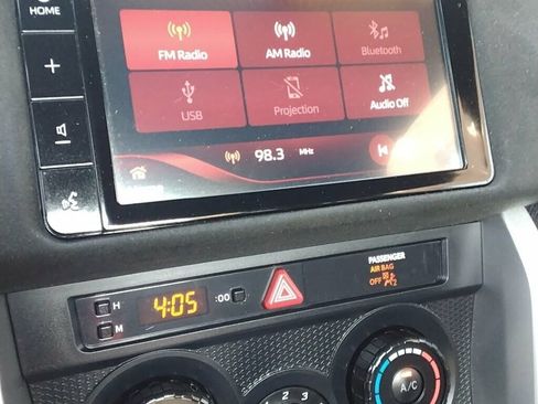 Used 2020 Toyota 86 RWD image 16