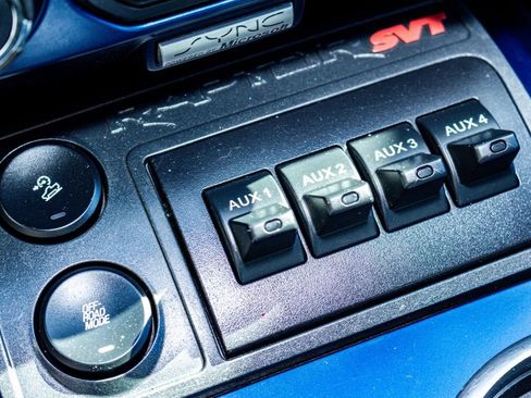 Used 2013 Ford F150 Raptor w/ Luxury Equipment Group image 16