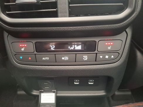 New 2026 Honda Pilot TrailSport image 29