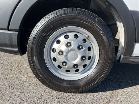 Used 2023 Ford Transit 250 Medium Roof AWD w/ Load Area Protection Package image 16