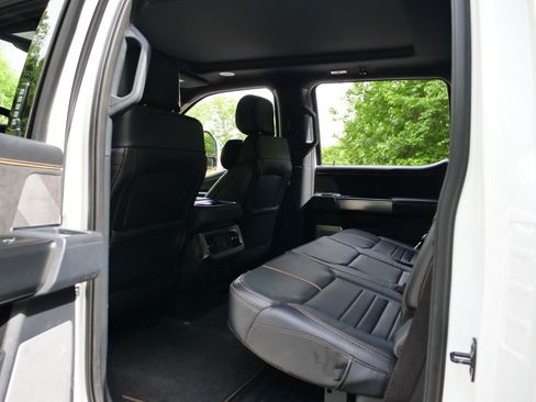 Used 2024 Ford F250 Platinum AWD/4WD image 30