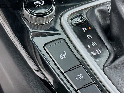 Used 2024 Kia Seltos SX image 23