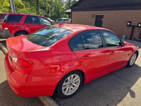 Used 2006 BMW 325i Sedan RWD image 4