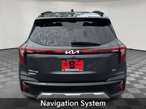 Used 2024 Kia Seltos EX AWD/4WD image 4