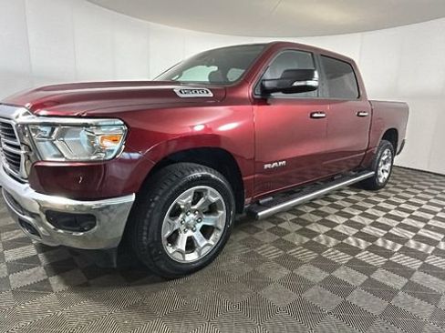 Used 2020 RAM 1500 Big Horn AWD/4WD image 7