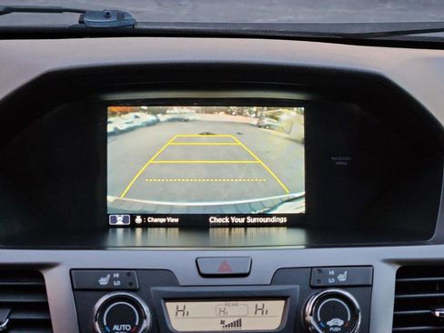 Used 2015 Honda Odyssey EX-L image 23