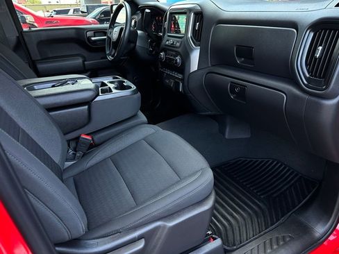 Used 2024 Chevrolet Silverado 1500 Custom w/ Turbomax Blackout Package RWD image 16