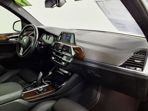 Used 2019 BMW X3 sDrive30i image 9