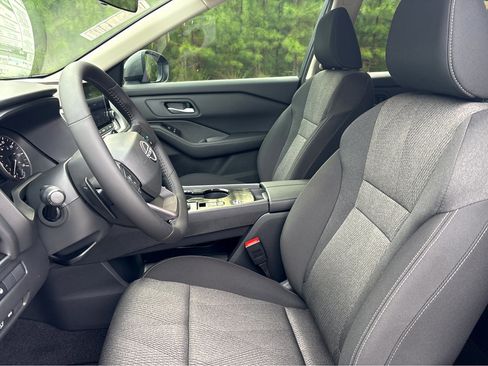 New 2026 Nissan Rogue SV image 19