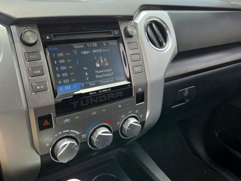 Used 2019 Toyota Tundra SR5 w/ SR5 Upgrade Package RWD image 26
