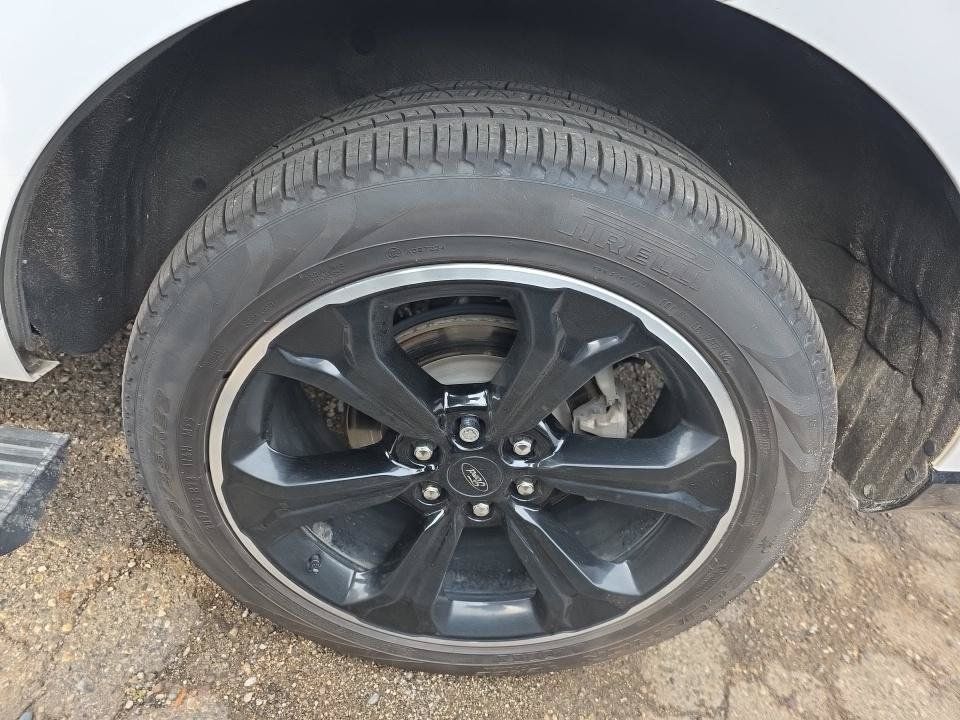 Used 2023 Ford Expedition Limited AWD/4WD image 16