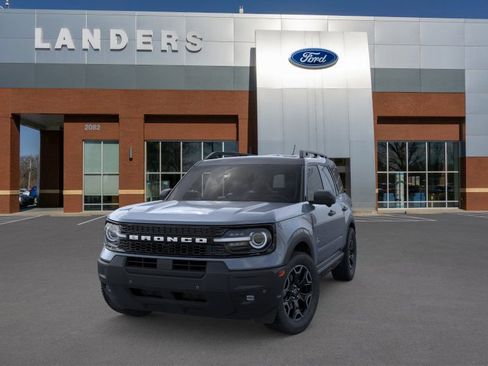 New 2026 Ford Bronco Sport Outer Banks image 2