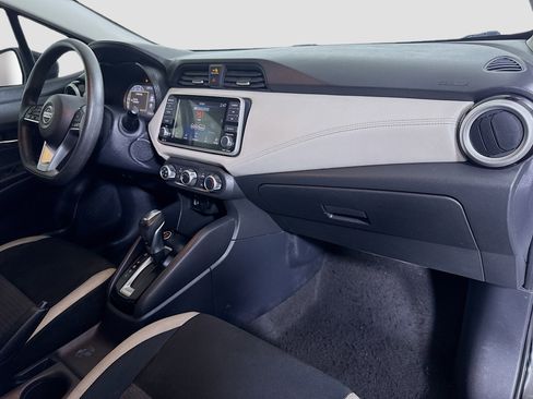 Used 2020 Nissan Versa SV image 30