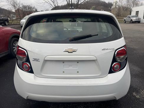 Used 2016 Chevrolet Sonic LS image 7