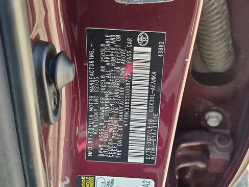 Used 2005 Toyota Avalon Touring FWD image 30