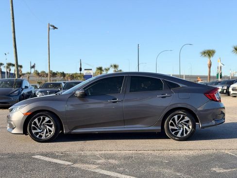 Used 2016 Honda Civic EX image 2