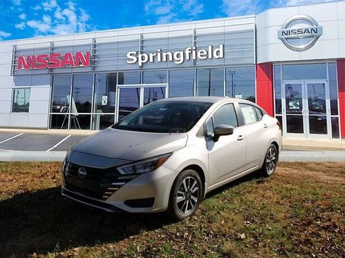 New 2025 Nissan Versa SV w/ Trunk Package image 3