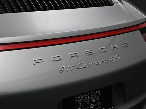 Certified 2019 Porsche 911 Carrera 4S AWD/4WD image 14