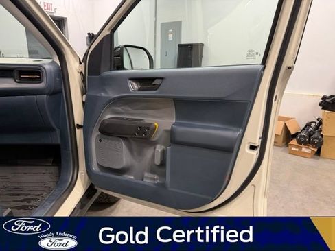 Certified 2025 Ford Maverick Tremor AWD/4WD image 26