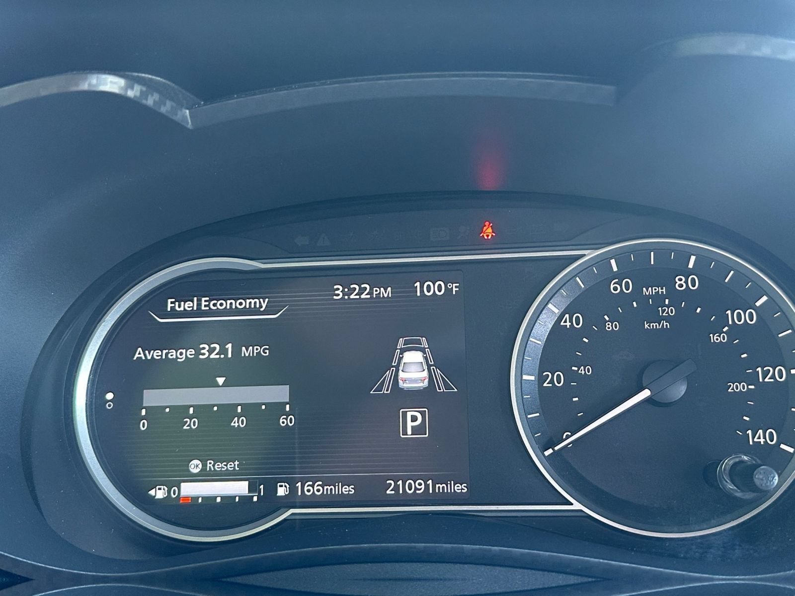 Used 2025 Nissan Versa SV FWD image 41