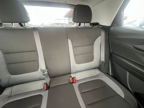 Used 2025 Chevrolet TrailBlazer LT image 37