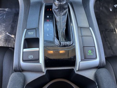 Certified 2018 Honda Civic EX image 25