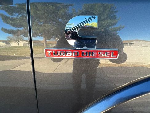 Used 2019 RAM 3500 Laramie image 16