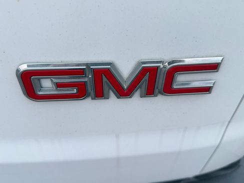 Used 2020 GMC Savana 3500 Extended w/ Driver Convenience Package image 9
