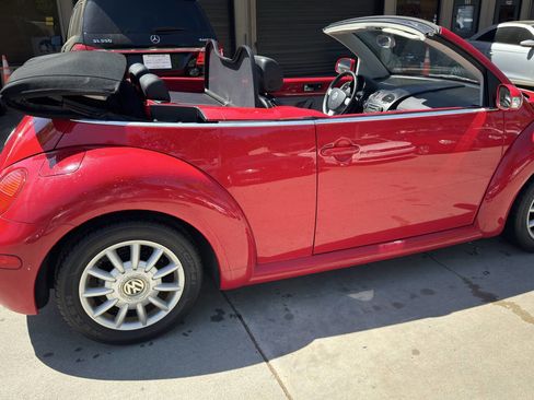Used 2005 Volkswagen Beetle GLS image 9