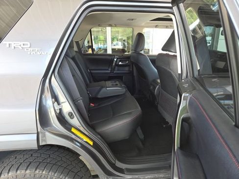 Used 2019 Toyota 4Runner TRD Off-Road AWD/4WD image 48