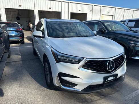 Used 2020 Acura RDX AWD w/ Advance Package image 3