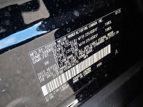 New 2025 Toyota RAV4 XLE image 18