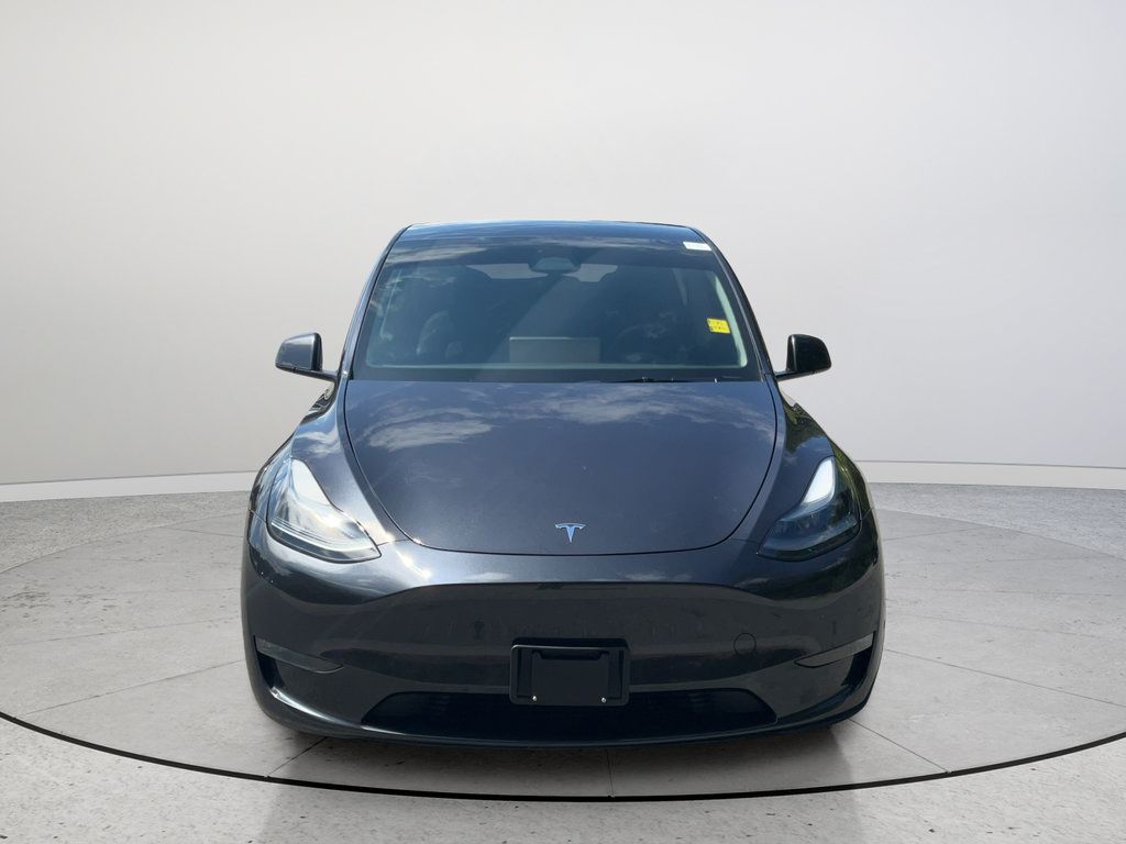 Used 2025 Tesla Model Y Performance AWD/4WD image 3