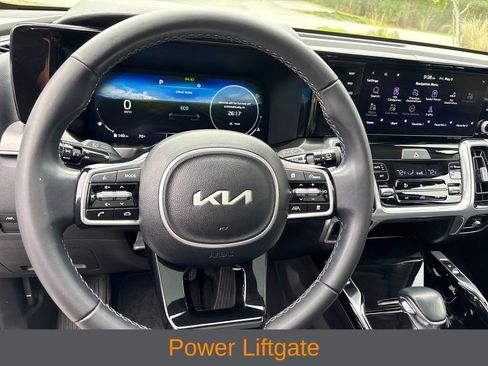 Used 2023 Kia Sorento SX FWD image 10
