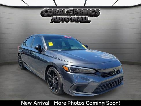 Used 2024 Honda Civic Sport image 1