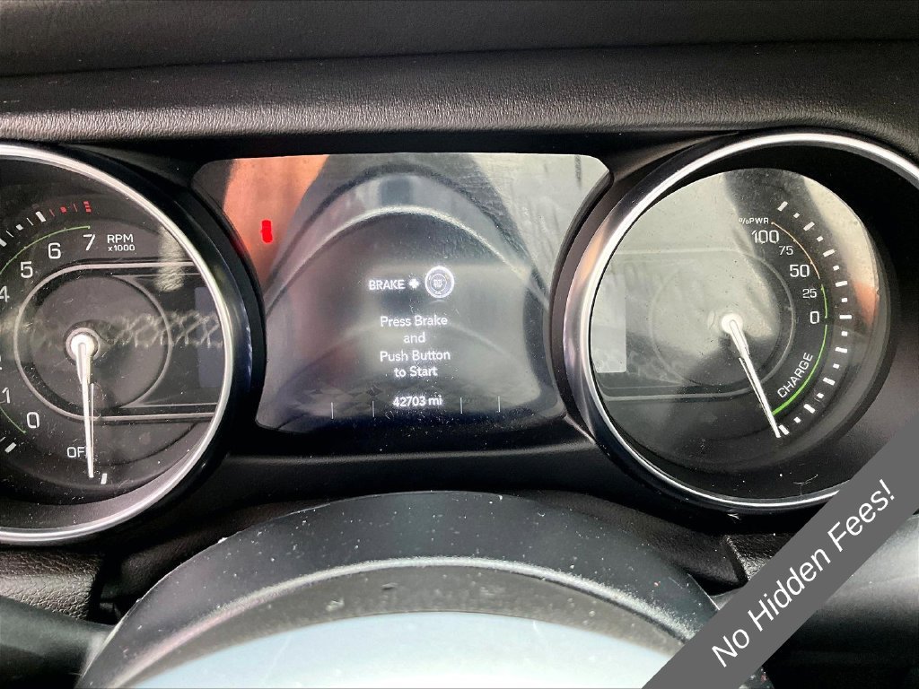 Used 2022 Jeep Wrangler Unlimited Sahara w/ Cold Weather Group AWD/4WD image 18