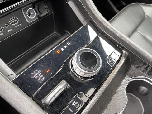 Used 2024 Jeep Grand Cherokee Limited 4xe AWD/4WD image 34