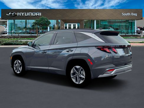 New 2026 Hyundai Tucson SEL FWD image 4