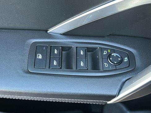 Used 2024 BMW X1 xDrive28i w/ Convenience Package AWD/4WD image 12