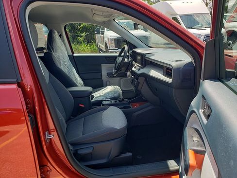 Used 2024 Ford Maverick XLT w/ XLT Luxury Package AWD/4WD image 9
