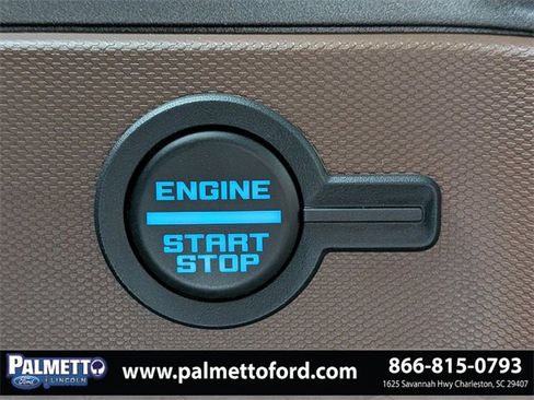 Used 2024 Ford Bronco Outer Banks image 28
