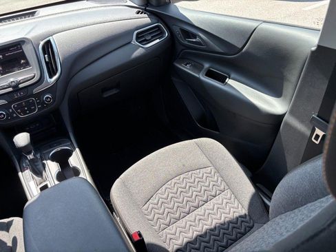 Used 2023 Chevrolet Equinox LT FWD image 14