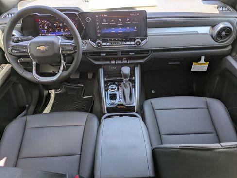 New 2026 Chevrolet Colorado LT w/ LT Convenience Package AWD/4WD image 16