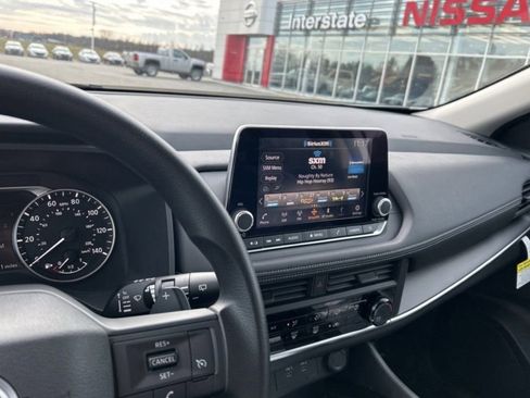 Certified 2025 Nissan Rogue S image 15