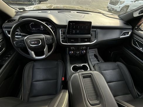 Used 2022 GMC Yukon SLT w/ SLT Luxury Package AWD/4WD image 23