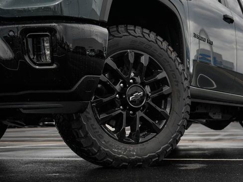 New 2026 Chevrolet Silverado 3500 LT w/ Trail Boss Package AWD/4WD image 6