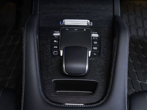 New 2026 Mercedes-Benz GLE 450 4MATIC Coupe image 17