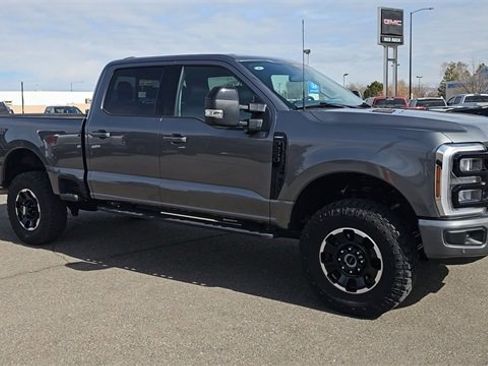 Used 2025 Ford F250 Lariat w/ Lariat Ultimate Package image 2